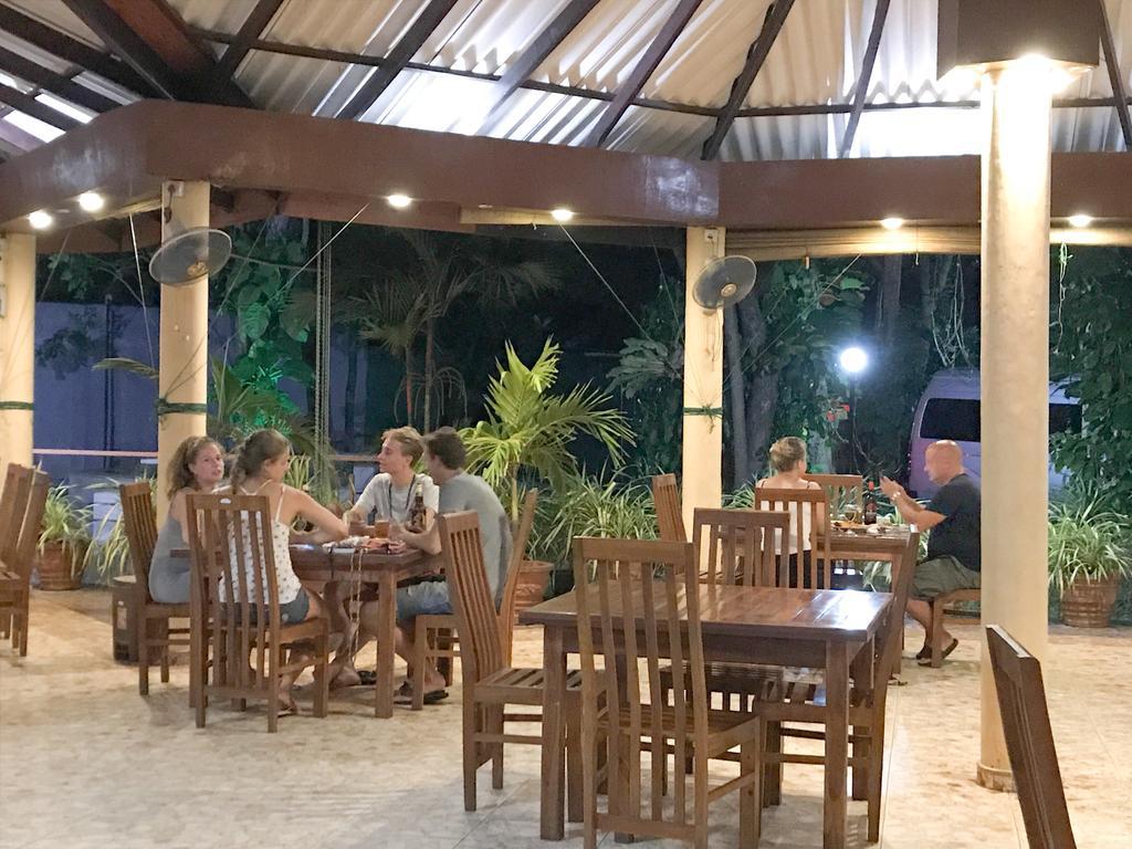 丹不拉 阿农莱斯特旅馆酒店 外观 照片